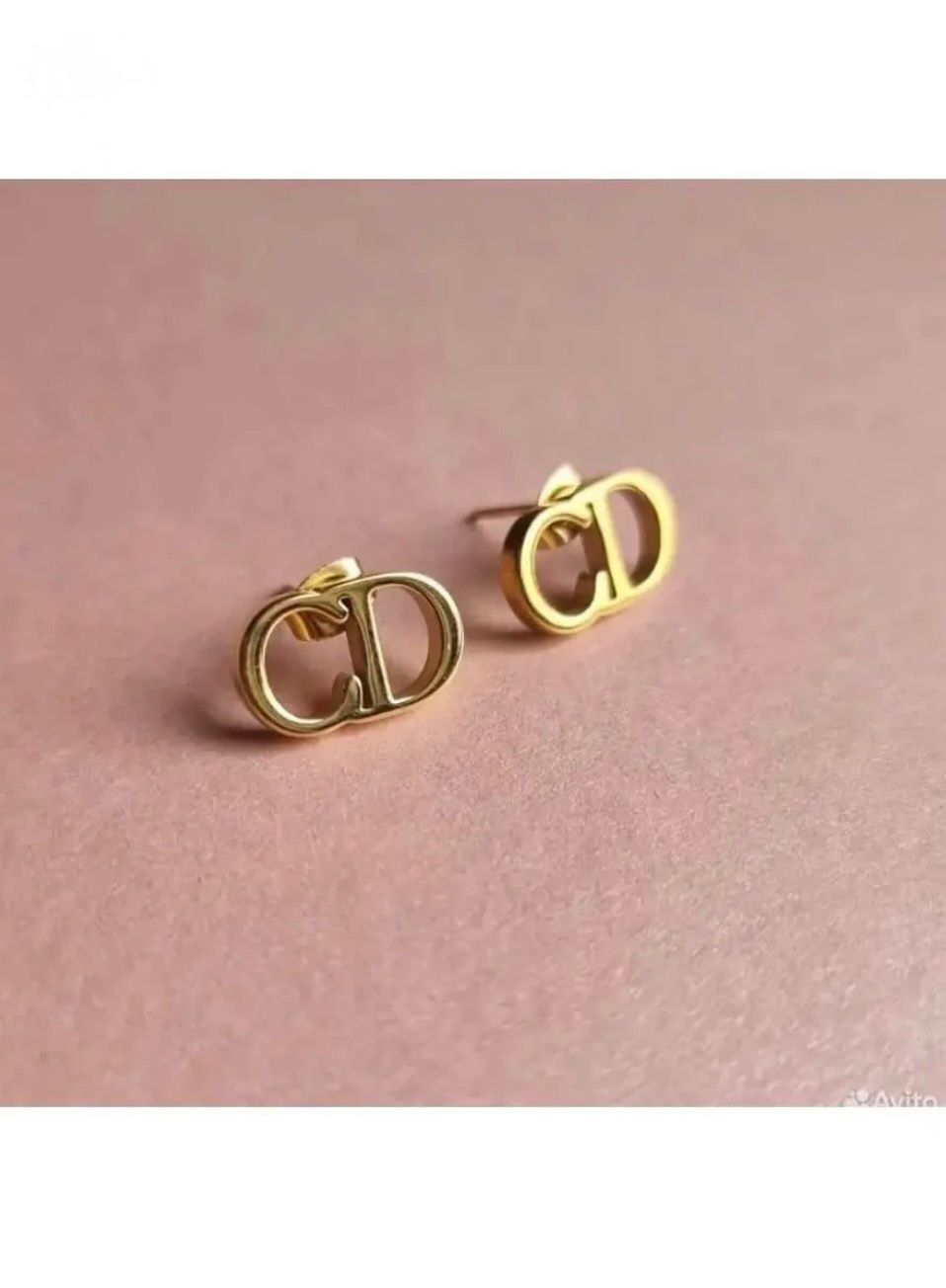 New Dior Studs