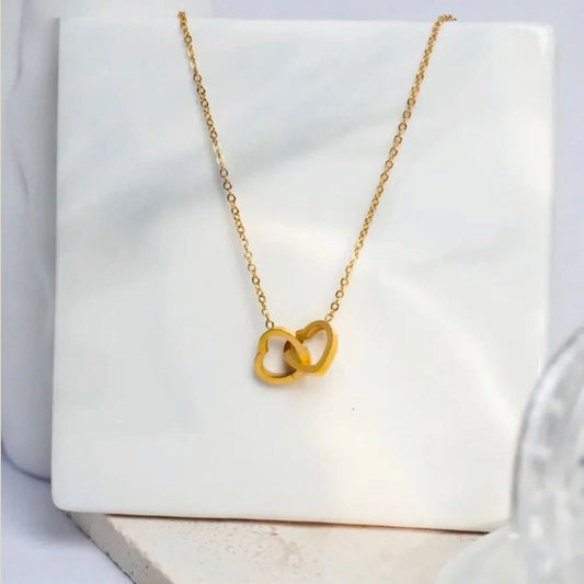 New Twisted Heart Necklace - TrendFity