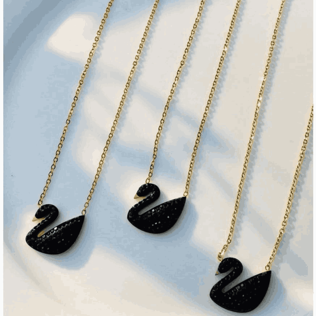 Swan Black Neclace - TrendFity
