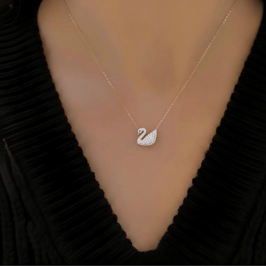 Swan White Necklace - TrendFity